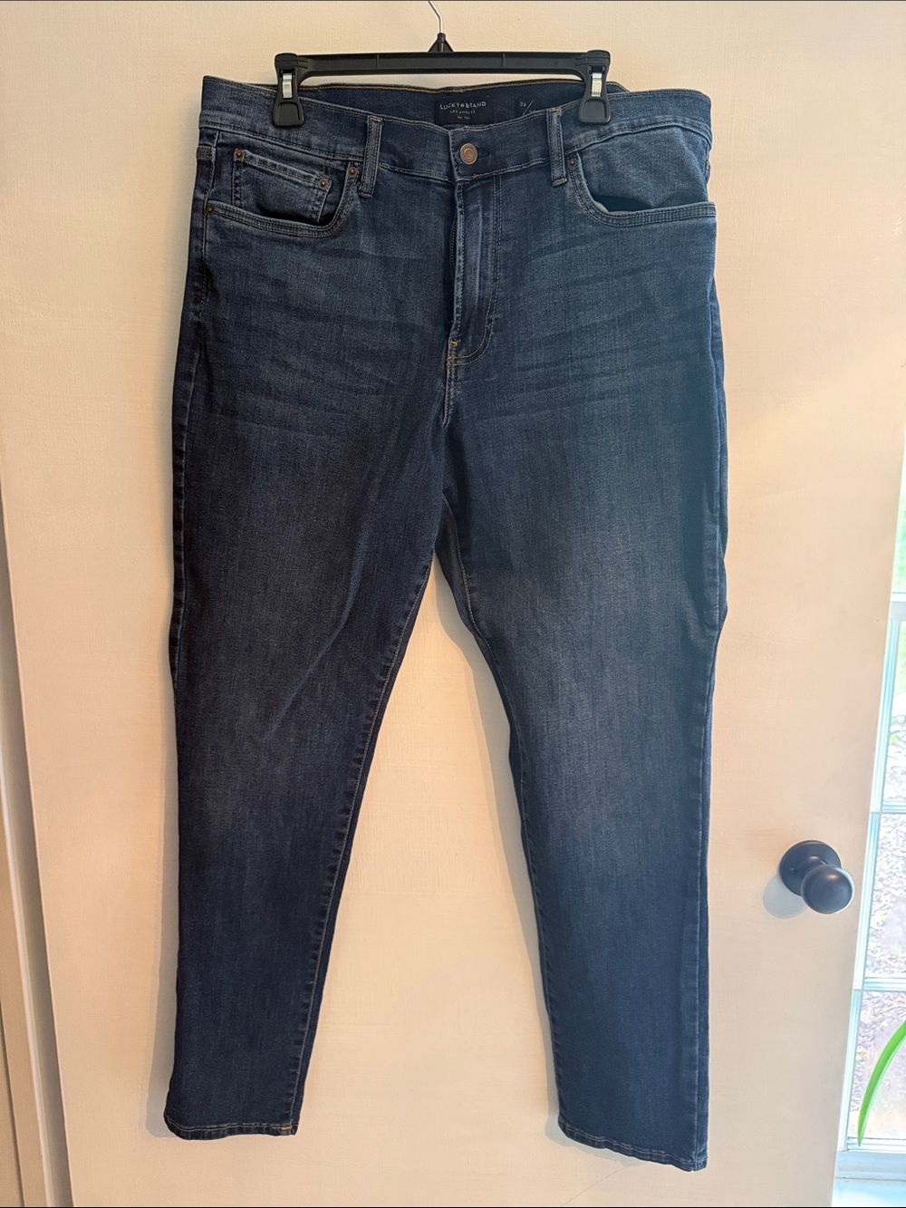 Lucky Brand Men's Dark Wash Slim Straight Jeans